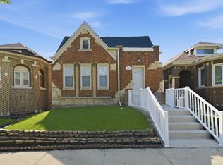 9316 S May St, Chicago, IL 60620