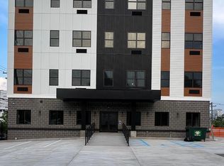 52 Norfolk St, Newark, NJ 07103