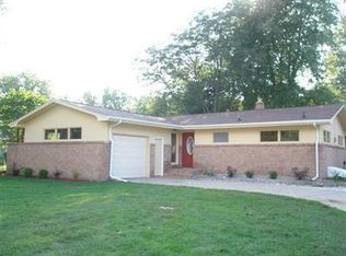 2960 Washington Ave, Saint Joseph, MI 49085