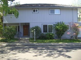 6 Brookside Way, Petaluma, CA 94952