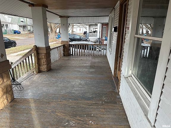 4th image of 1504 Carolina Ave