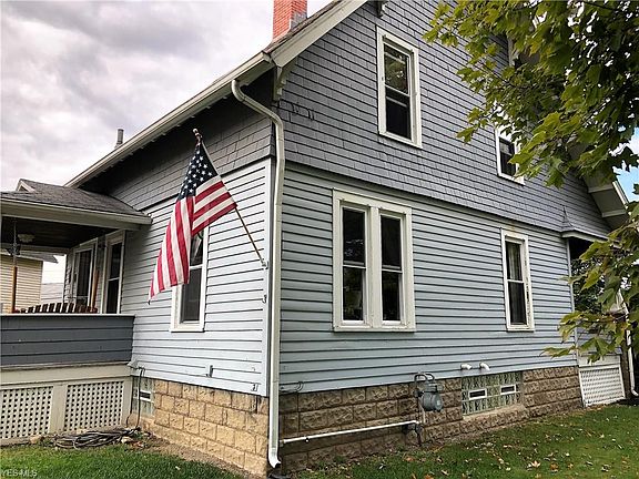 3rd image of 764 Ontario St