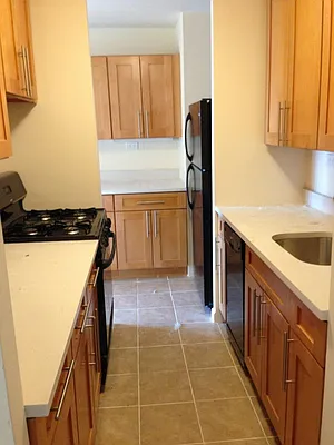 Rented by Bohemia Realty Group | media 18