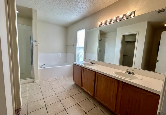 3109 Pinehurst Ct — Photo 15