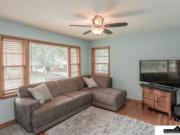 5th image of 2720 S 38th St