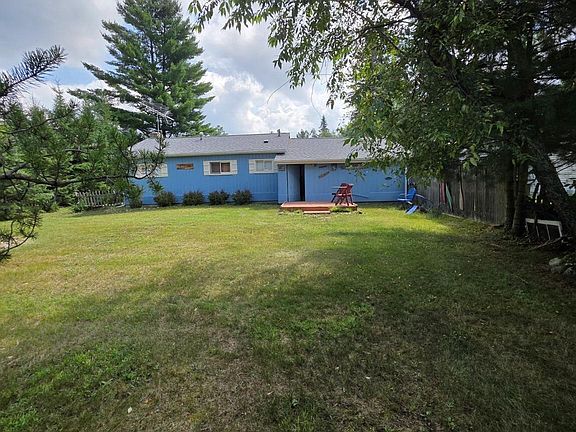 2nd image of 1637 Higgins Rd