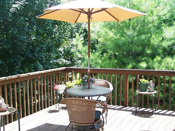 Private Deck