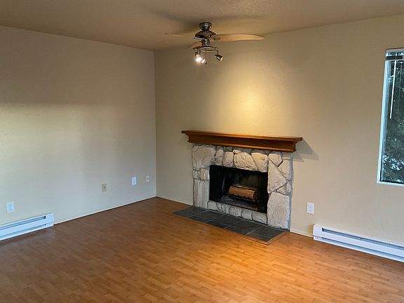 2nd image of 11702 Greenwood Ave N APT 203