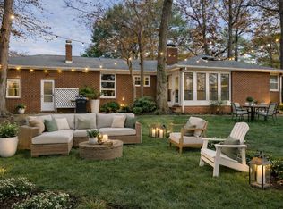 2813 Pine Ridge Ln, Virginia Beach, VA 23452