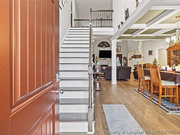 5th image of 3125 Cragburn Pl