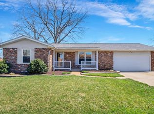 5702 Hempline Rd, Saint Louis, MO 63129