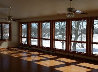 25469 Leeward Rd, Winona, MN 55987