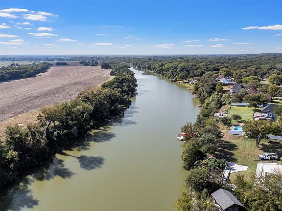 4th image of 139 River Ridge Dr