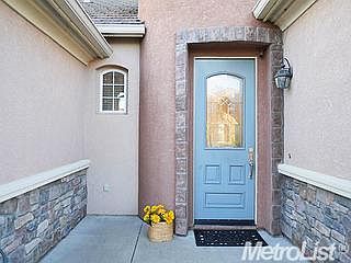 3rd image of 509 Montecito Ct
