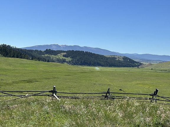 5th image of 64 Valley Dr