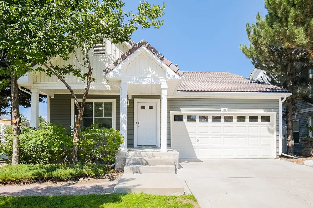 4 bed, 3.0 bath, 2766 sqft, $3,540 — Photo 1