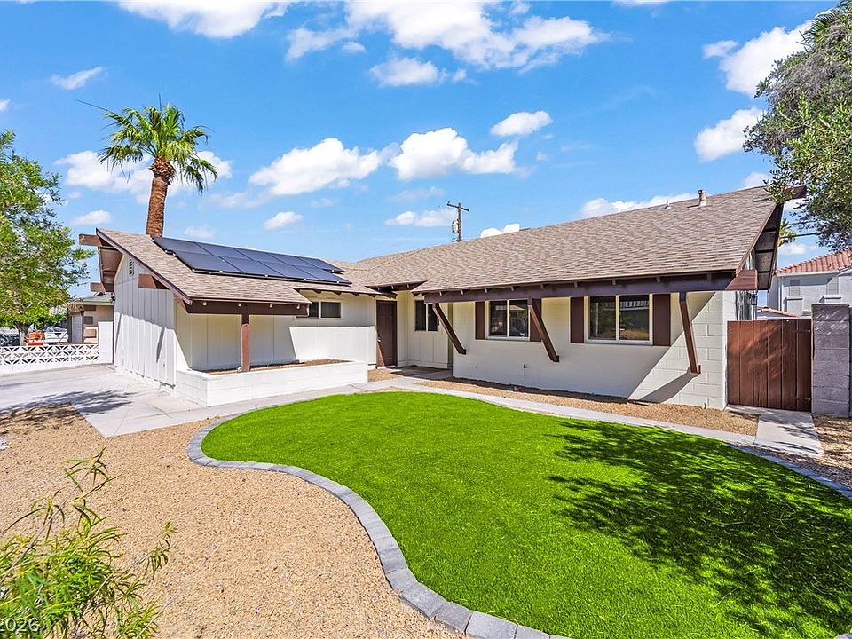 1st image of 4417 Stacey Ave