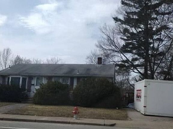 2nd image of 85 Hopkins Hill Rd