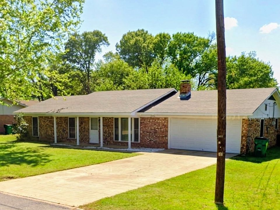 1st image of 305 Ferguson Rd