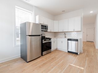 2333 W Superior St #2R, Chicago, IL 60612