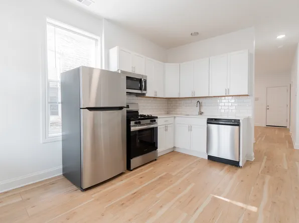 2333 W Superior St #2R, Chicago, IL 60612