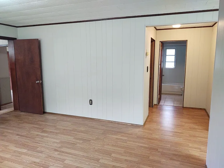 415 S Painter Rd — Photo 8