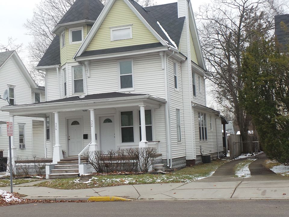 1st image of 624 W Beardsley Ave