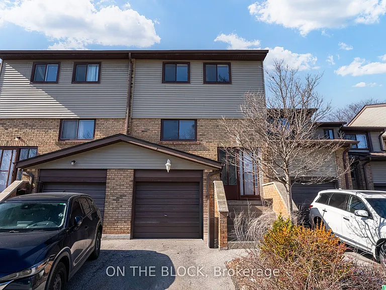 47 Carleton Pl — Photo 1