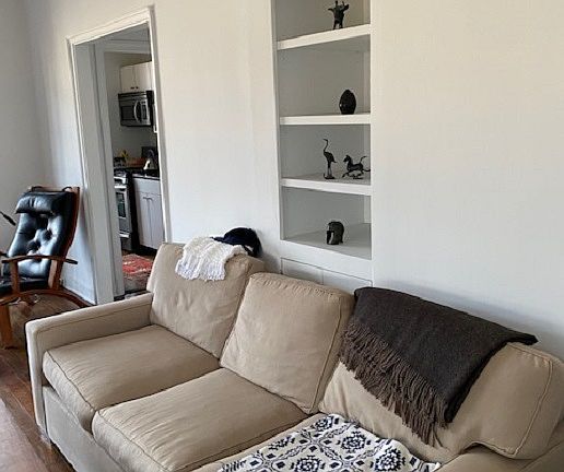 3rd image of 10 Park Ave #27J