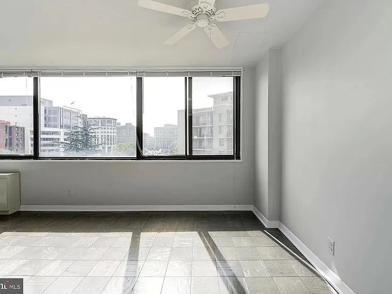 2201 L St NW #812 — Photo 15