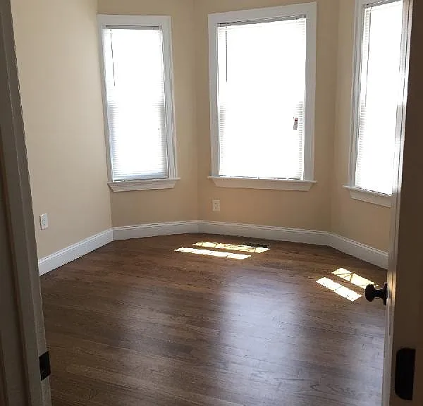 2975 Washington St #1 — Photo 4