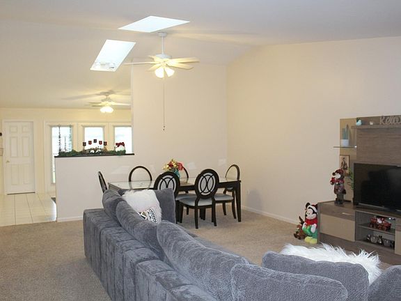2nd image of 1646 Dogwood Dr
