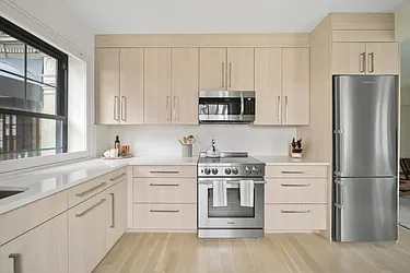 Rented by Nice Stay, LLC