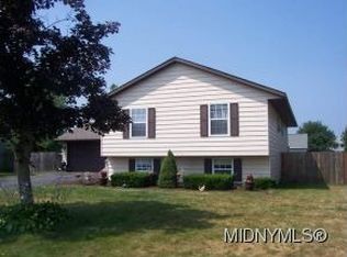 7985 Cedarwood Dr, Rome, NY 13440