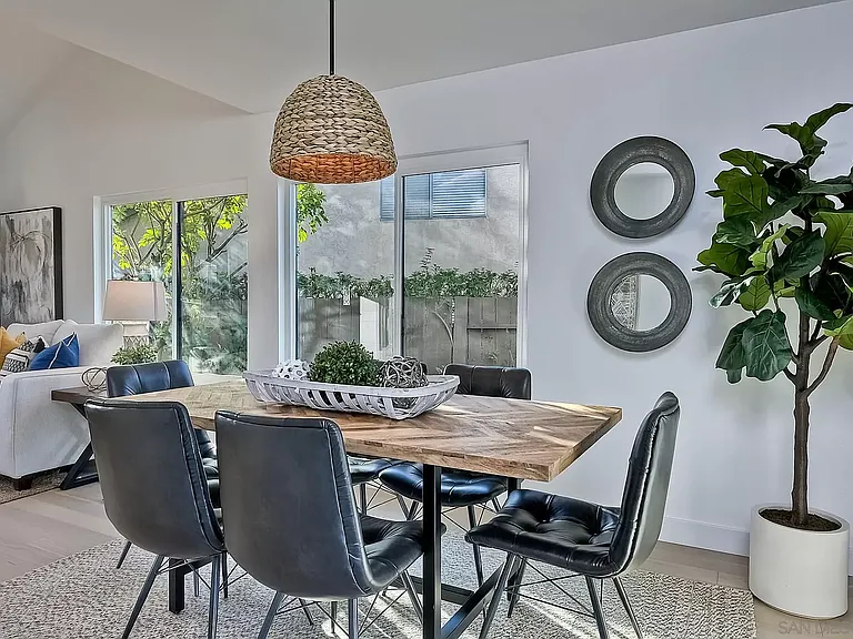 2722 La Golondrina St — Photo 29