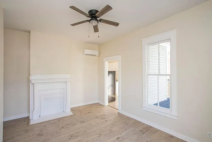 1 bed, 1.0 bath, 568 sqft, $900 — Photo 3