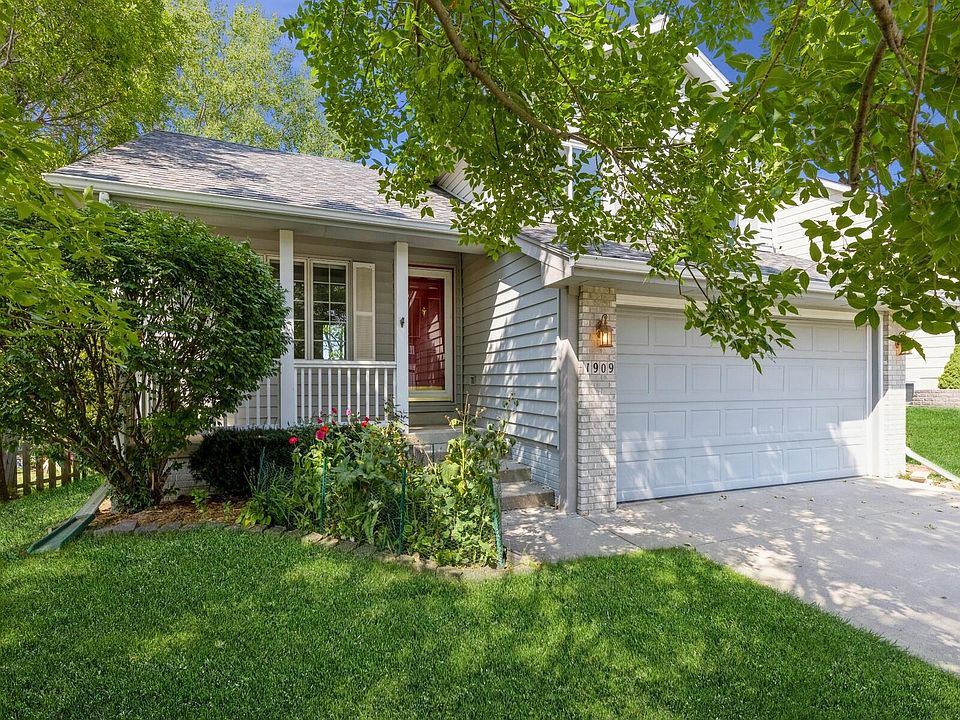 1st image of 1909 Wyngate Dr