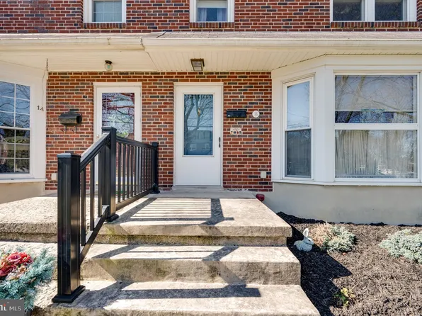 16 Lawndale Rd, Wyomissing, PA 19610