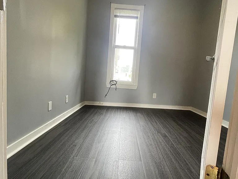 1819 15th Ave S #2 — Photo 9
