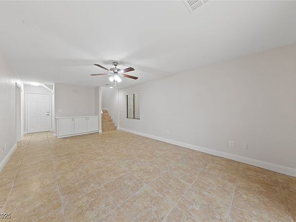 3rd image of 7852 Garden Rock St