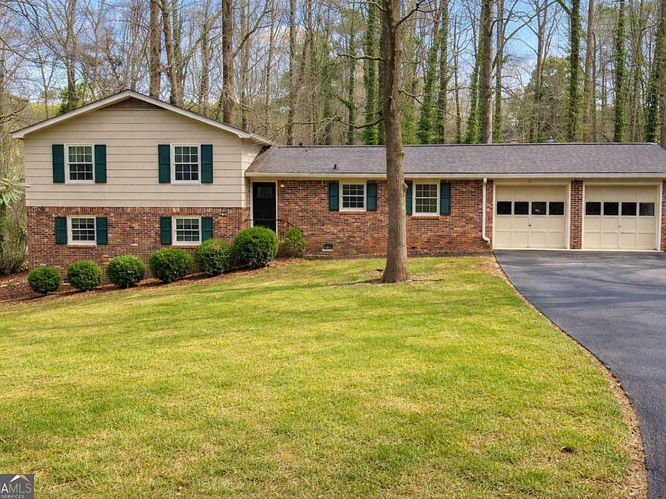 1st image of 2802 Leisure Woods Ln