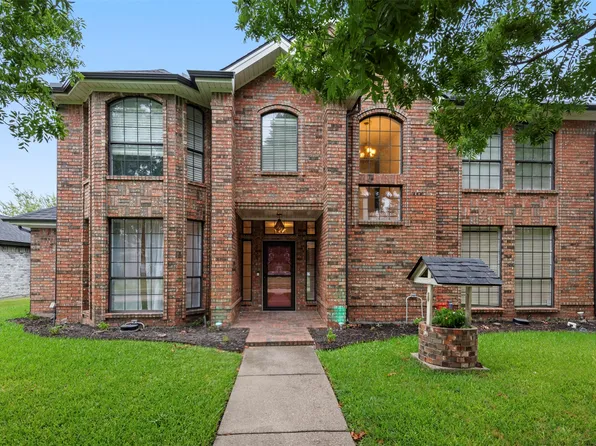 1016 Craig Dr, Mesquite, TX 75181