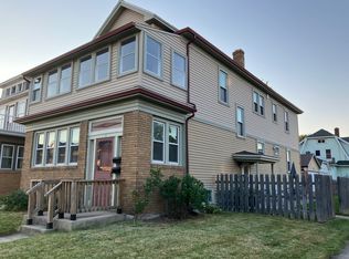 1 Stratford Rd, Buffalo, NY 14216