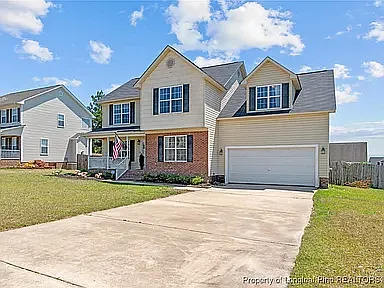 4 bed, 2373 sqft, $2,150 — Photo 3