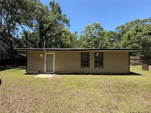 5th image of 2063 Faye St