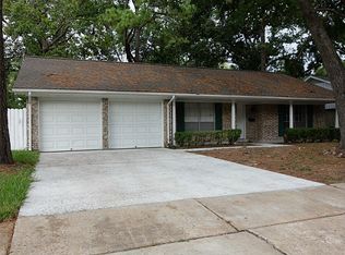 7202 Pine Grove Dr, Houston, TX 77092