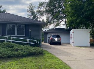 11501 Utah Ave N, Champlin, MN 55316