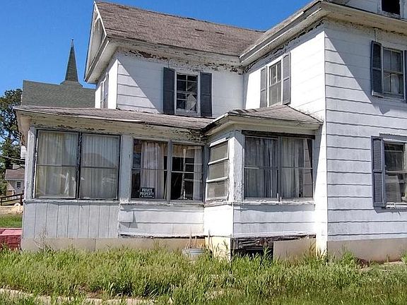5th image of 3053 Lawsonia Rd