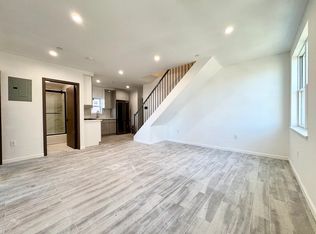 1595 W 9th St #4, Brooklyn, NY 11204