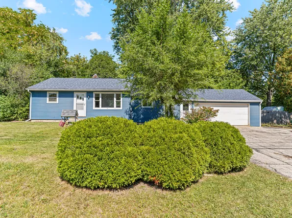12430 W York House Rd, Beach Park, IL 60087